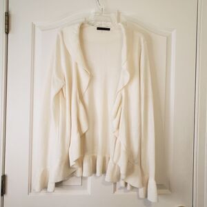 Apostrophe Cardigan Size P2P 20"